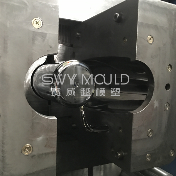 Oilcan Plastic Injection Mould Manufacturer