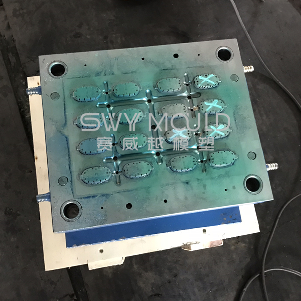 Plastic Charger Head Housing Mold