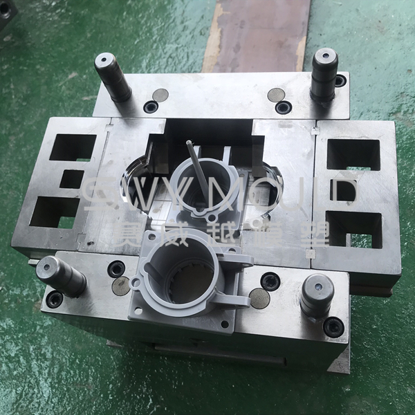 Plastic Pipe Hoop Injection Molding