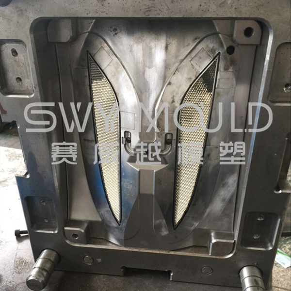 Plastic Truck Reflector Injection Mold