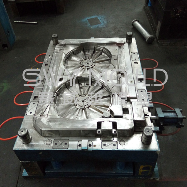 Electric Fan Plastic Blade Injection Mould