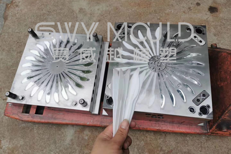 Welding Line Problem Of Thin Wall Plastic Mold