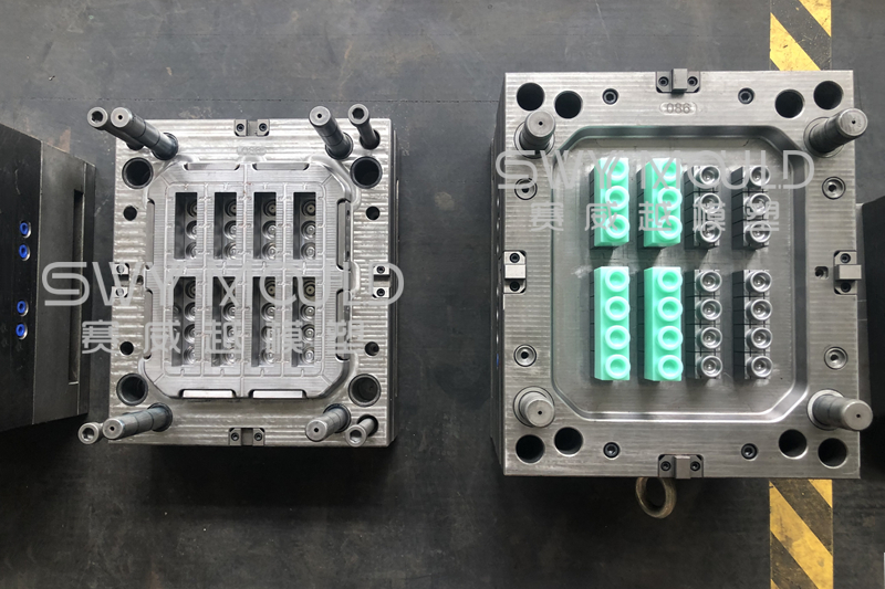 Pattern Selection Of Child Building Blocks Mould