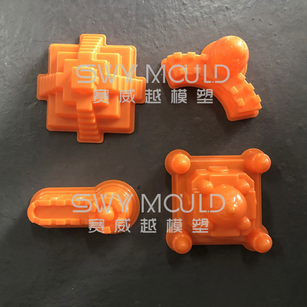 Injection Mould Of Plastic Sandbeach Clay Model
