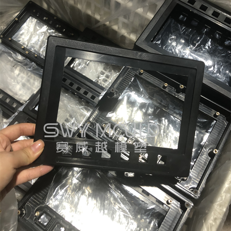 Plastic Shell Mould For Crane Display Screen