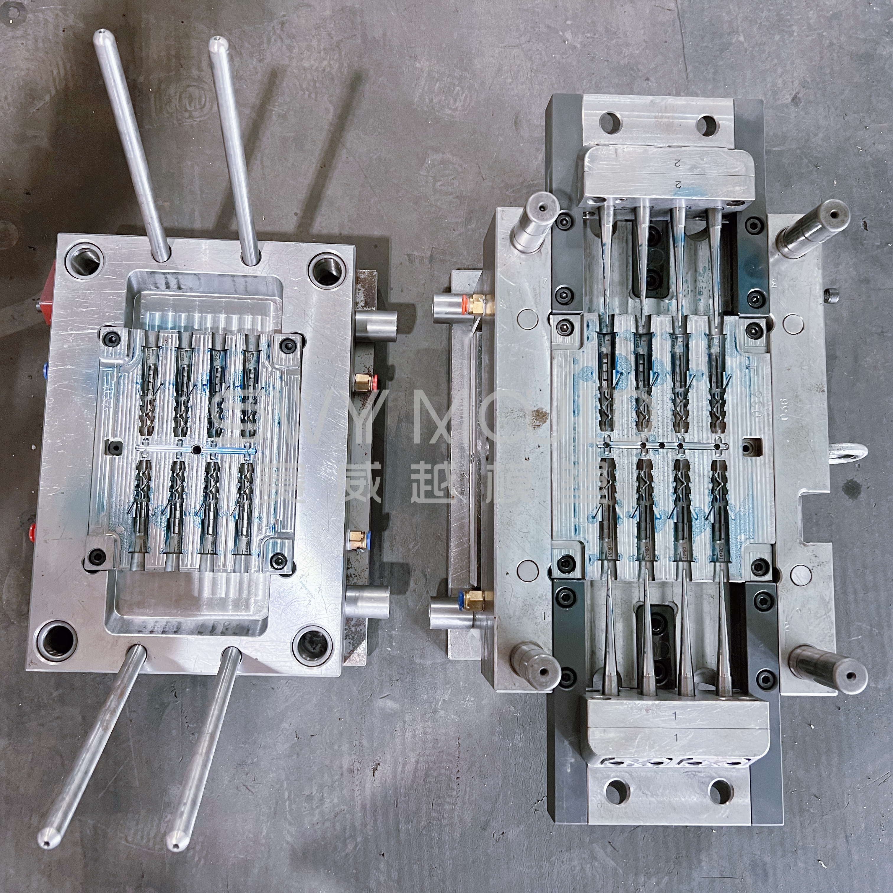 Plastic Wall Expansion Plug Injection Mould